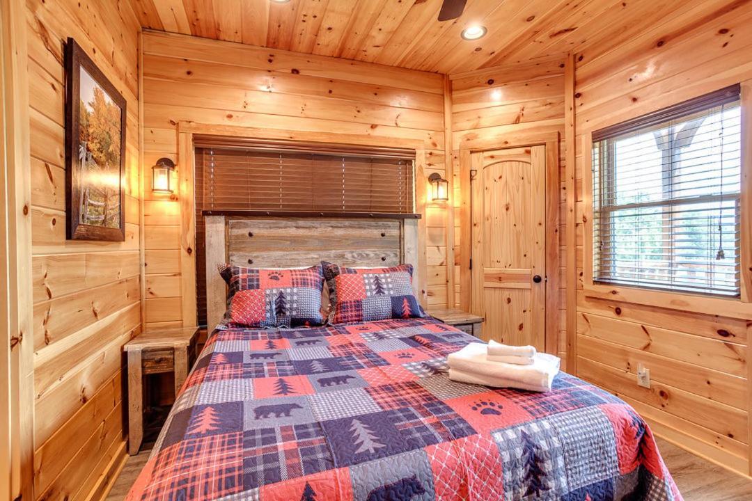 Gatlinburg Cabin With Private Hot Tub By Staycating Exterior foto